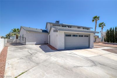 5060 Lancaster Drive, House other with 5 bedrooms, 2 bathrooms and null parking in Las Vegas NV | Image 1