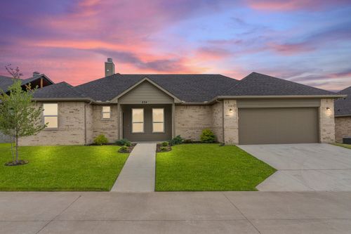 824 E Heath St, Rockwall, TX, 75087-2215 | Card Image