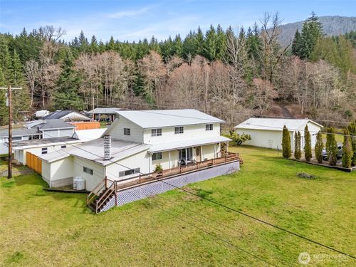 545 Davis Lake Rd, Morton, WA, 98356-9401 | Card Image