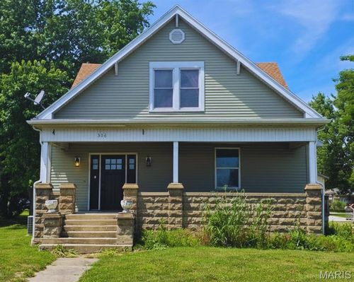 306 E Main St, Teutopolis, IL, 62467-1315 | Card Image