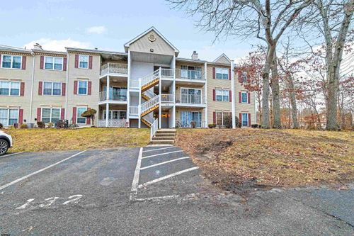 130-130 Iroquois Dr, Galloway, NJ, 08205-3712 | Card Image