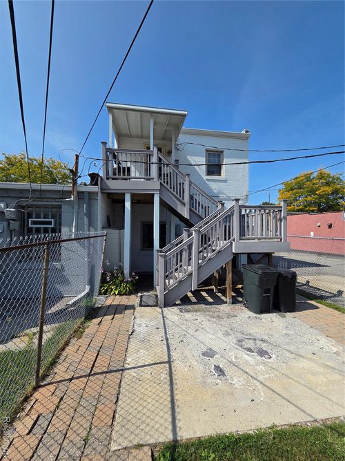 22210 Harper Ave, Saint Clair Shores, MI, 48080-1816 | Card Image