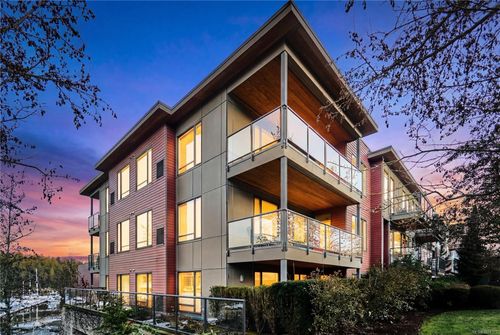 302-580 Stewart Ave, Nanaimo, BC, V9S0A1 | Card Image