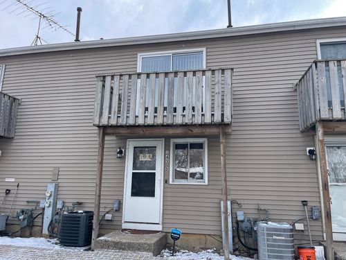 apt-d-149 Forest Ave, Fox Lake, IL, 60020-1363 | Card Image