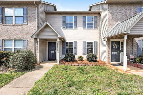 4206 Bentley Dr, Randleman, NC, 27317-8306 | Card Image