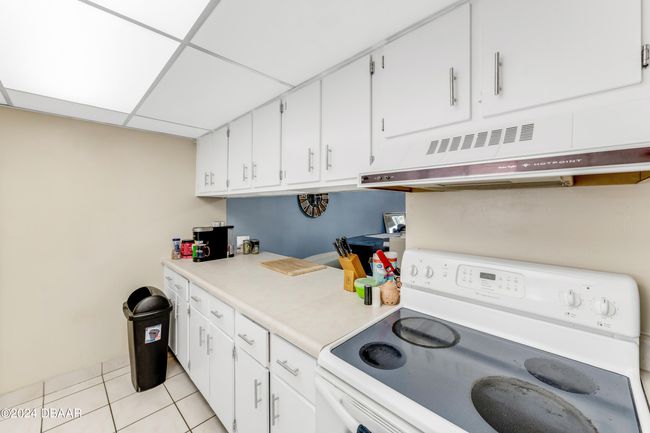 13 - 144 S Halifax Ave, Condo with 2 bedrooms, 1 bathrooms and null parking in Daytona Beach FL | Image 6