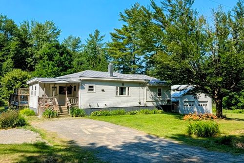 189 Shusta Rd, Madison, ME, 04950-4102 | Card Image