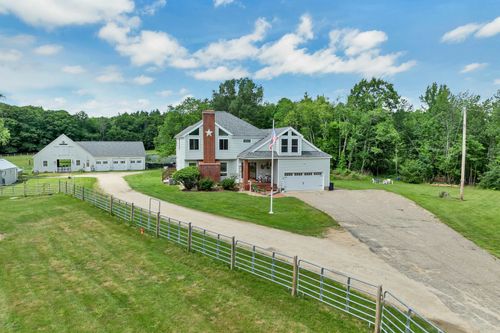 307 E Ricker Rd, Loudon, NH, 03307-0721 | Card Image