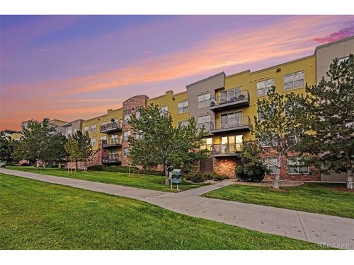 c205-9039 E Panorama Cir, Englewood, CO, 80112-3567 | Card Image