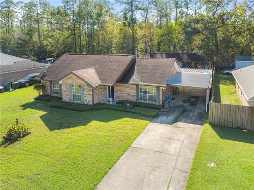 140 S Cherrywood Ln, Pearl River, LA, 70452-3456 | Card Image