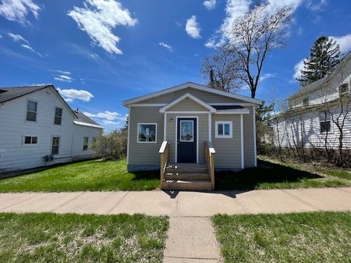 10569 Dakota Ave, Hayward, WI, 54843-9601 | Card Image