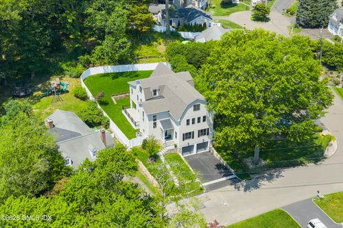 58 Halsey Dr, Old Greenwich, CT, 06870-1225 | Card Image