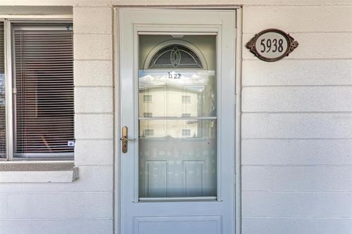 h22-5938 Welcome Rd, BRADENTON, FL, 34207-4574 | Card Image