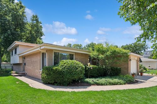 1746 Richfield Ave, Highland Park, IL, 60035-2922 | Card Image