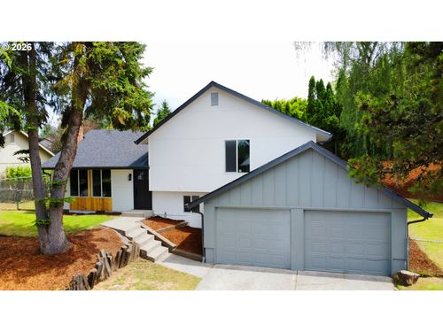 9905 Nw 4th Ave, Vancouver, WA, 98685-5217 | Card Image