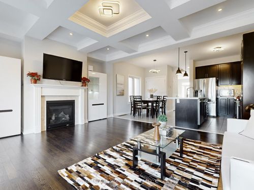 27 Michael Cummings Crt, Uxbridge, ON, L9P0E6 | Card Image