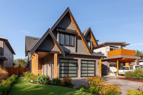 40257 Aristotle Dr, Squamish, BC, V8B0S6 | Card Image