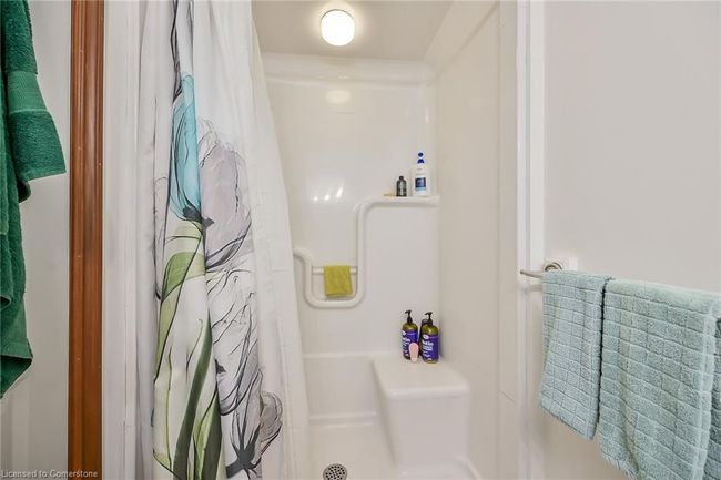 166 Rifle Range Rd, House other with 5 bedrooms, 4 bathrooms and 9 parking in Hamilton ON | Image 23