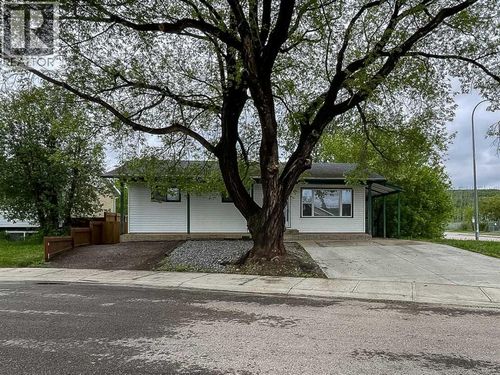 104 Hill Drive, Fort Mcmurray, AB, T9H2B5 | Card Image