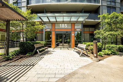 402 - 185 Bonis Ave, Condo with 1 bedrooms, 2 bathrooms and 1 parking in Toronto ON | Image 3