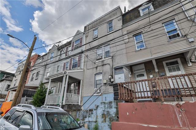 Auburn St, Allentown, PA 18103