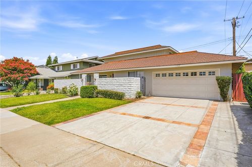 1163 N Lincoln St, Orange, CA, 92867-5046 | Card Image