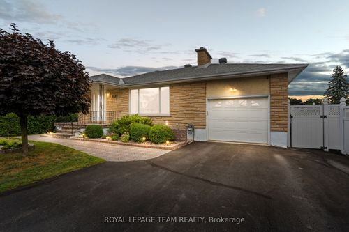 1525 Valmarie Ave, Ottawa, ON, K2C1V7 | Card Image