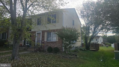 420 Surrey Club Ln, STEPHENS CITY, VA, 22655-2141 | Card Image