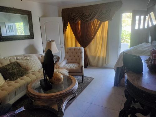 3206 Sw 47th Ave, West Park, FL, 33023-5580 | Card Image