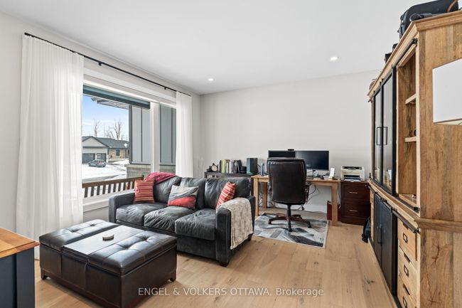425 Ginger Cres, House other with 5 bedrooms, 4 bathrooms and 6 parking in Metcalfe ON | Image 35