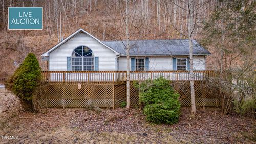 228 Tiger Creek Rd, Roan Mountain, TN, 37687-3709 | Card Image