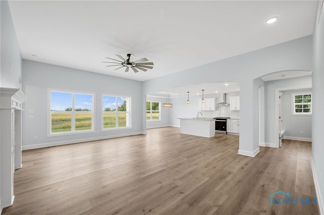 11171 Whitetail Way, House other with 3 bedrooms, 2 bathrooms and 2 parking in Whitehouse OH | Image 9
