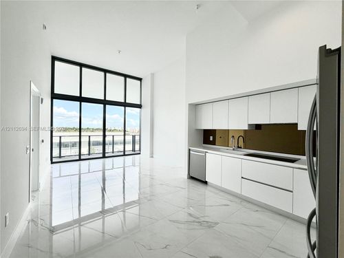 503-1170 E Hallandale Beach Blvd, Hallandale Beach, FL, 33009-4581 | Card Image