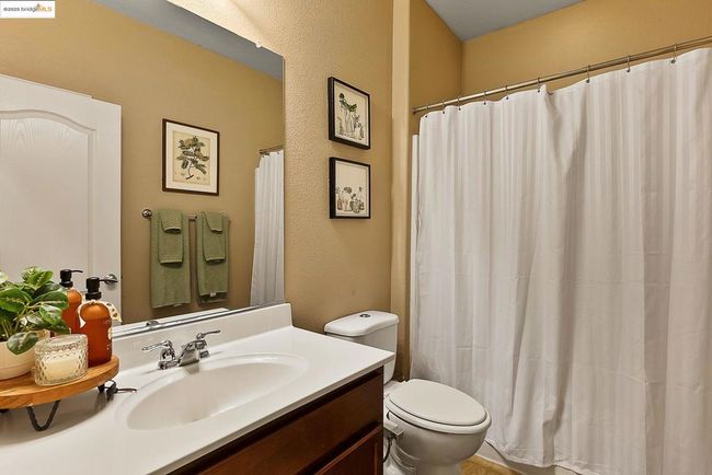 1525 Sycamore Dr, House other with 4 bedrooms, 2 bathrooms and 2 parking in Oakley CA | Image 8