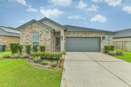 370 Weimer Lagoon Rd, La Porte, TX, 77571-5307 | Card Image