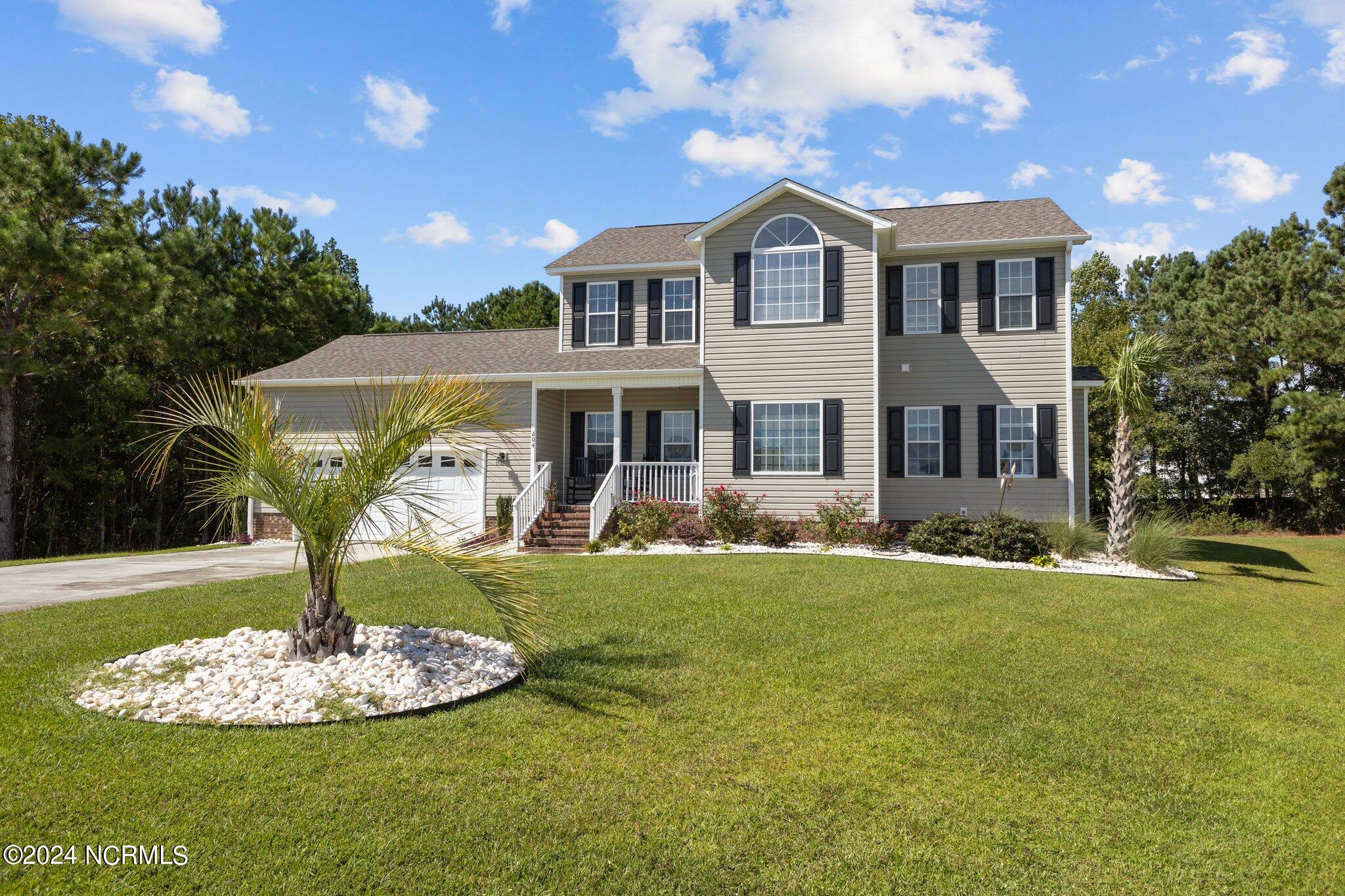 Brant Ct, Swansboro, NC 28584