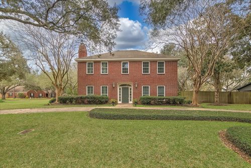 103 Strawberry Dr, Lake Jackson, TX, 77566-4972 | Card Image