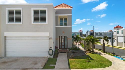 101 Calle Esmeralda, Cielo Dorado Village, VEGA ALTA, PR, 00692 | Card Image