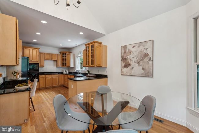8109 Crooked Oaks Ct, House other with 4 bedrooms, 5 bathrooms and null parking in GAINESVILLE VA | Image 13