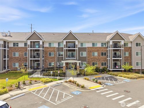 216-3803 17th Street Sw, Puyallup, WA, 98373 | Card Image