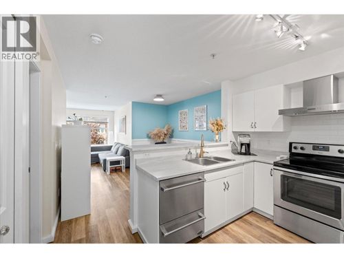 310-563 Yates Road, Kelowna, BC, V1V2V3 | Card Image