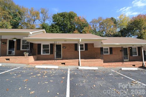 105 Ferstl Ave, Belmont, NC, 28012-2741 | Card Image