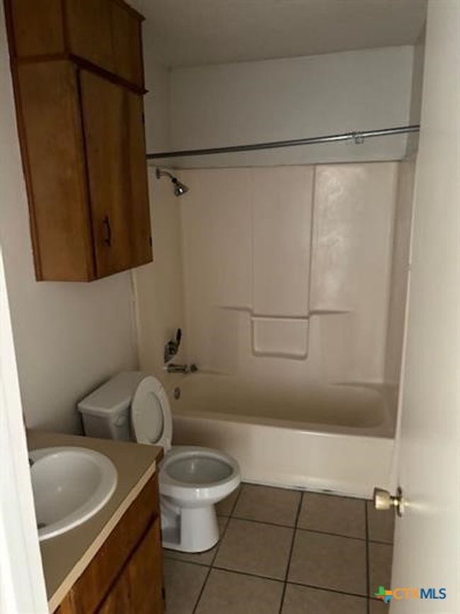1104 Eastside Dr, Home with 0 bedrooms, 0 bathrooms and null parking in Killeen TX | Image 6