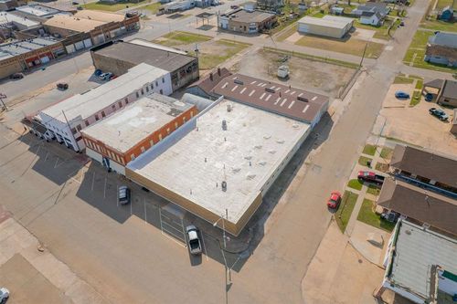 215 N Cleveland Avenue, Cushing, OK, 74023-0000 | Card Image