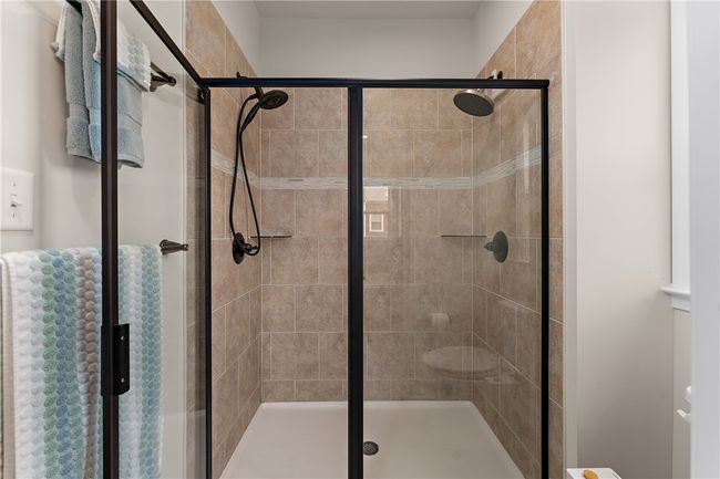 1001 Mohawk Ln, Townhouse with 3 bedrooms, 3 bathrooms and 2 parking in Mars PA | Image 34