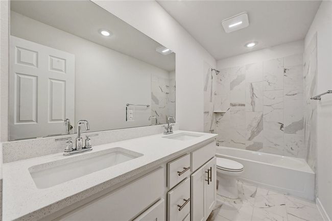 806 Pepperbark Loop, House other with 4 bedrooms, 3 bathrooms and null parking in Buda TX | Image 18