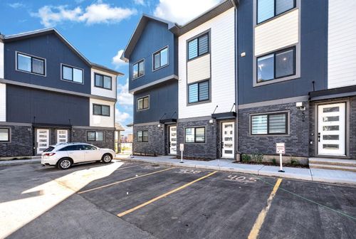 406-200 Belvedere Dr Se, Calgary, AB, T1X | Card Image