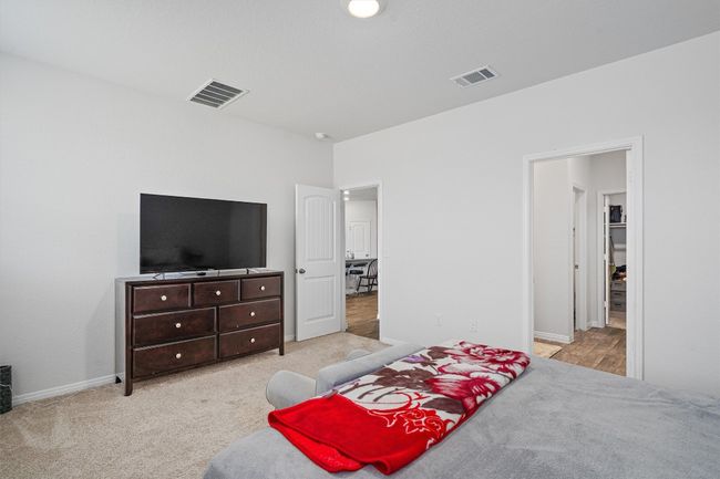 204 Connor Ln, House other with 4 bedrooms, 2 bathrooms and 2 parking in Georgetown TX | Image 15