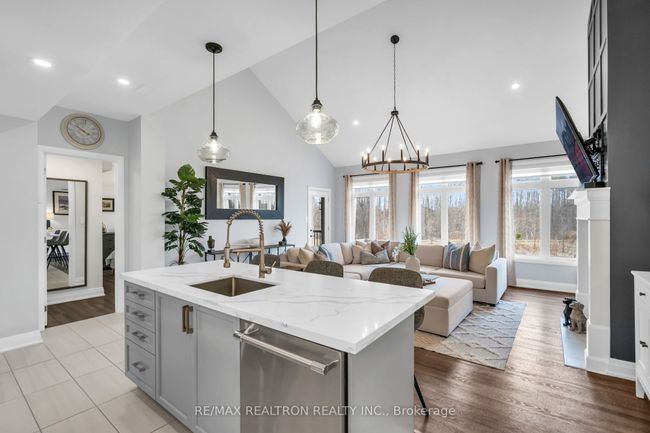 99 Franklin Trail, House other with 4 bedrooms, 4 bathrooms and 4 parking in Barrie ON | Image 15