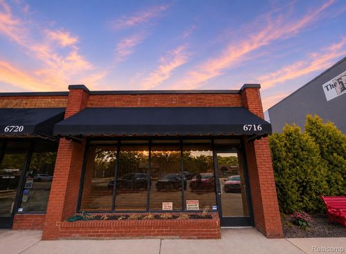 6716 Park Avenue, Allen Park, MI, 48101 | Card Image